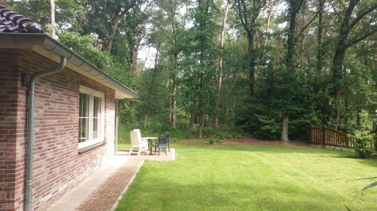 Bungalowpark Bij De Bronnen Nutter Esterno foto